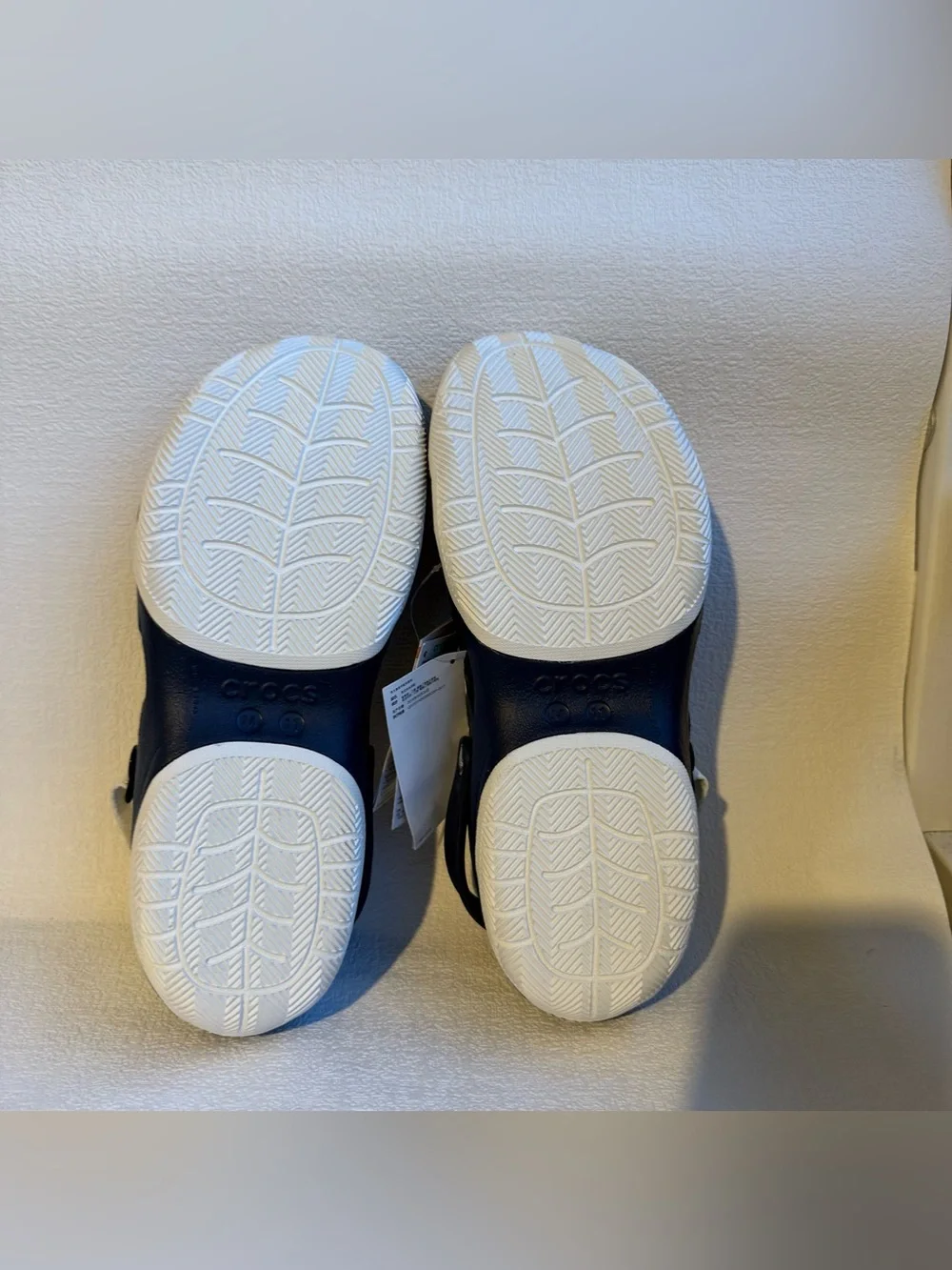 Crocs Swiftwater Deck Clogs Men’s 11 Navy White Water Shoes NWT